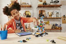 LEGO BOOST 17101 Programmierbares Roboticset LEGO_BOOST_FOTO1_AUTO_BUILDER_Vh306 2.jpg